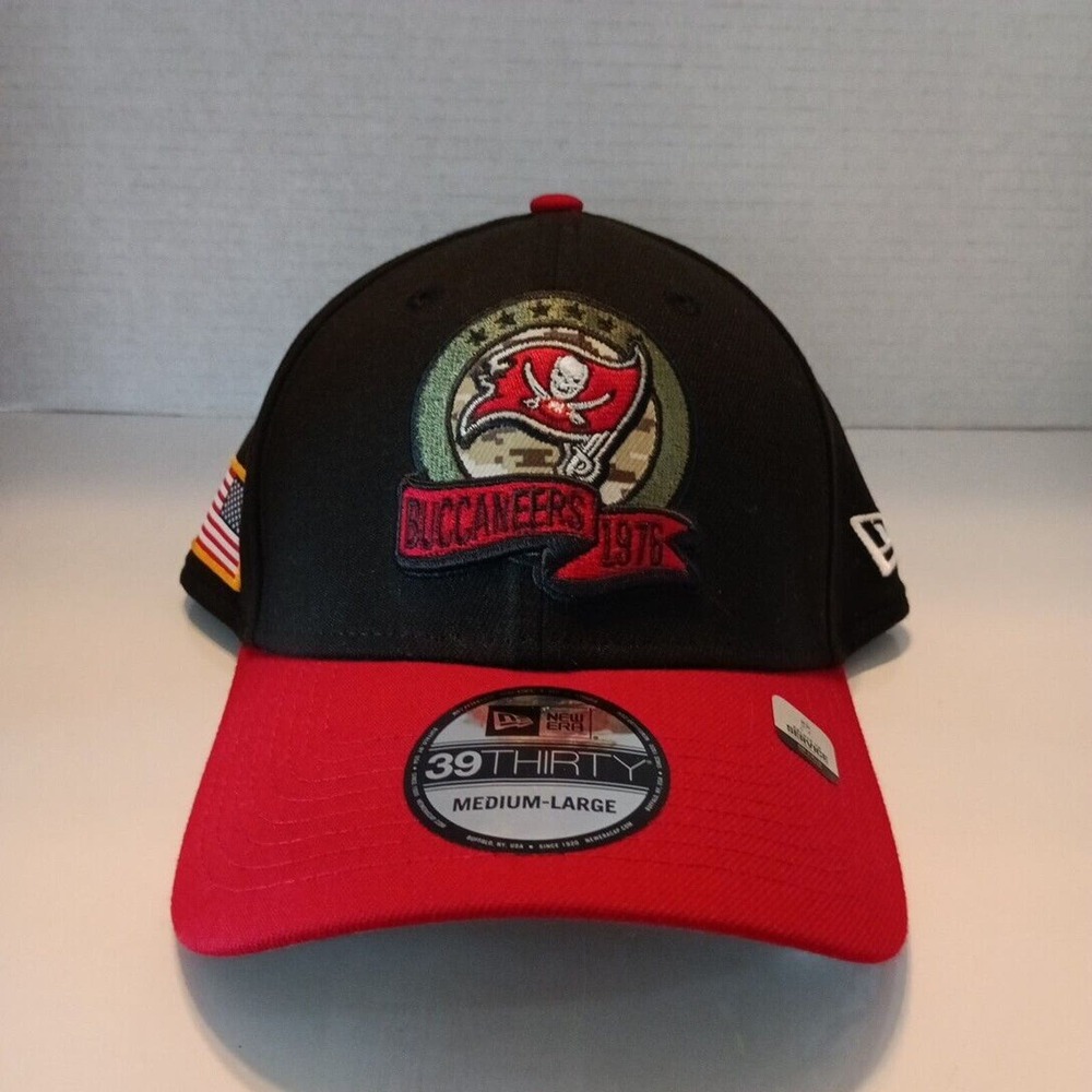 Tampa Bay Buccaneers Salute Service Hat Cap Men's Size M-L